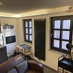 Pensión Burghaus-cochem 4*